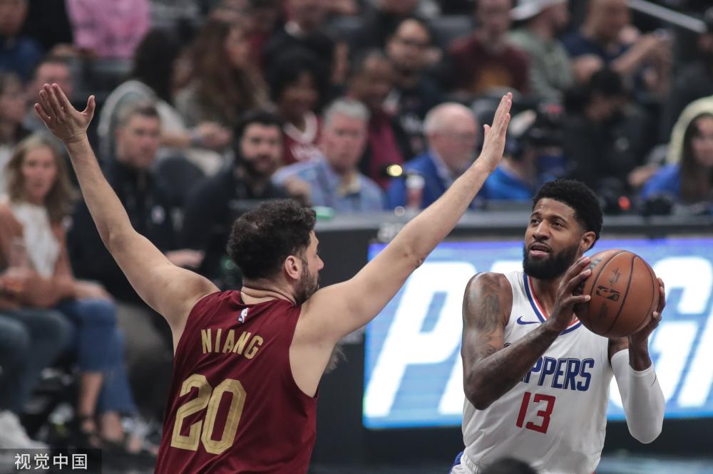 舆论的施压 舆论的施压