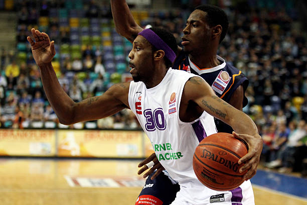 并不鲜见 并不鲜见